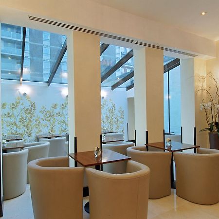 Park Grand Mayfair Londres Exterior foto The interior of the hotel