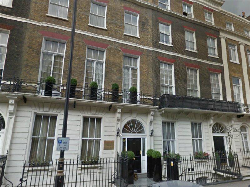 Park Grand Mayfair Londres Exterior foto The former home of the Royal Society of Medicine, 1 Tavistock Square, London